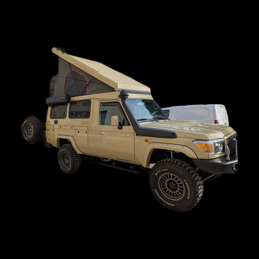 Modele 3D gratuit 4x4 camping toit relevable