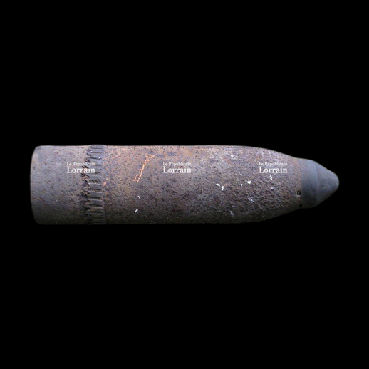 Obus militaire 3D gratuit realiste metal use